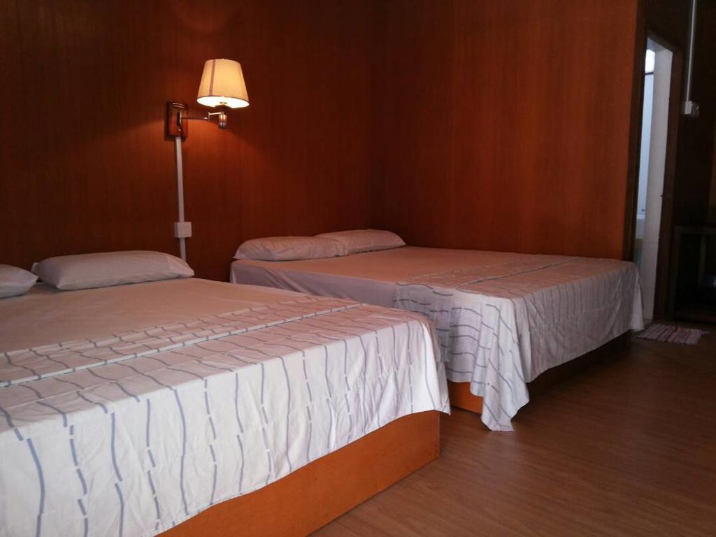 New Cocohut Chalet Hotel Kuala Terengganu Exterior foto