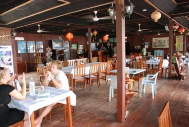 New Cocohut Chalet Hotel Kuala Terengganu Exterior foto